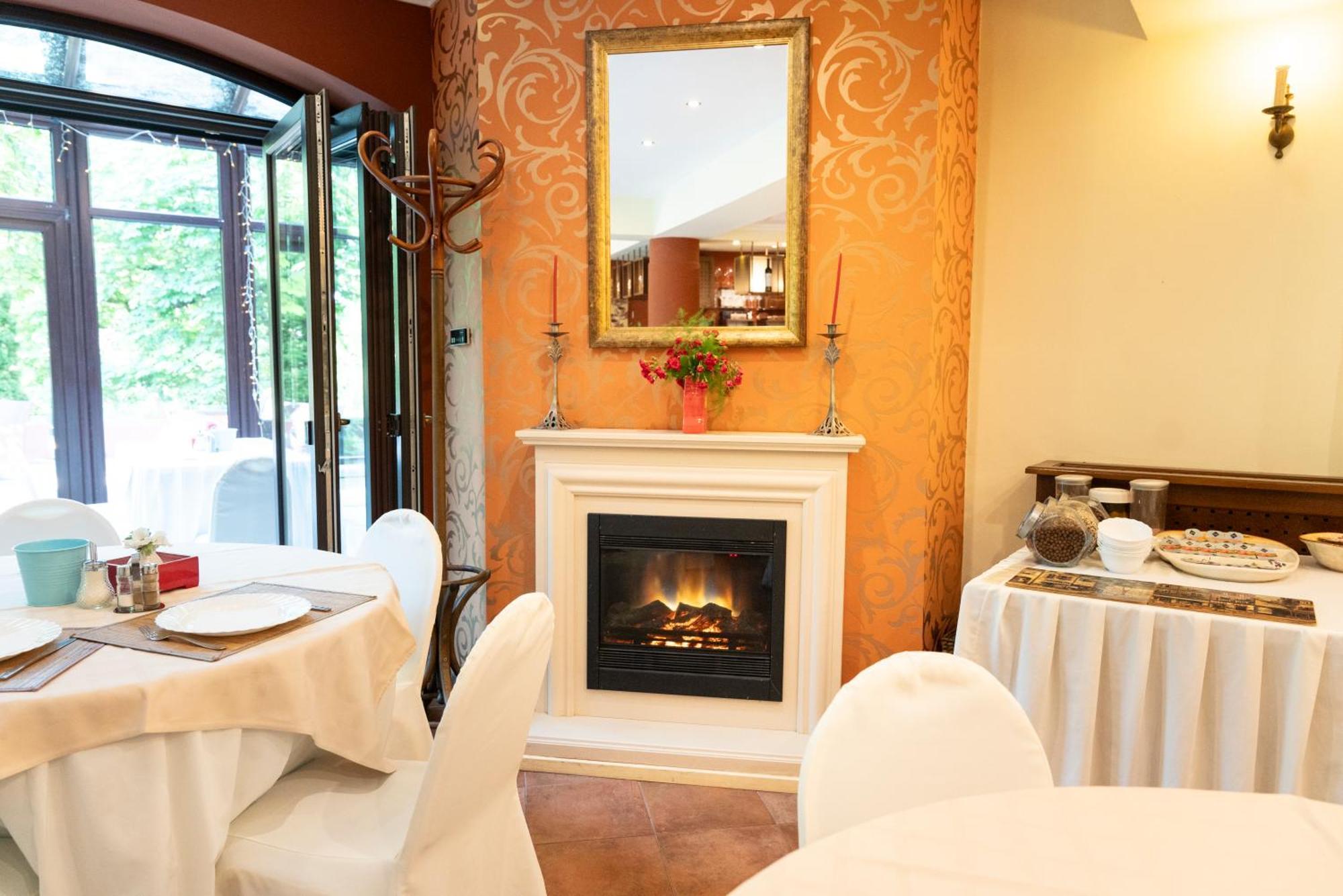 Hotel Bobbio Budapest Exterior photo
